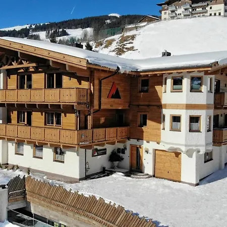 Niederseer * Σάαλμπαχ-Χίντεργκλεμ